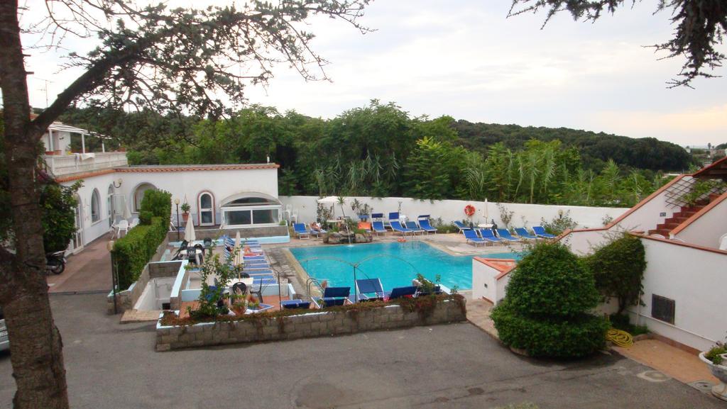Ischia Uno Residence Forio di Ischia Exterior foto